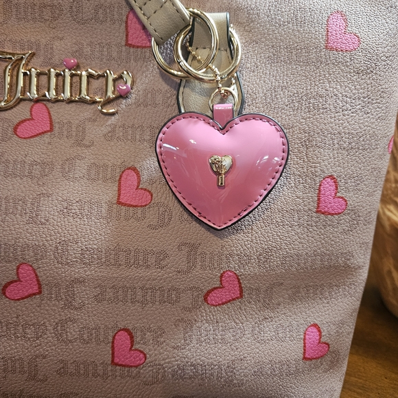 Juicy Couture Pink Heart Tote Bag - Picture 4 of 11
